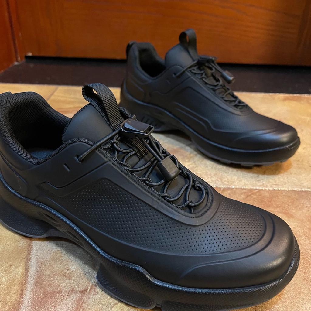 Men's Genuine Leather Business Casual Shoes Casual Dress Sneakers for Men Lace-Up Elegant Style for Formal Occasions