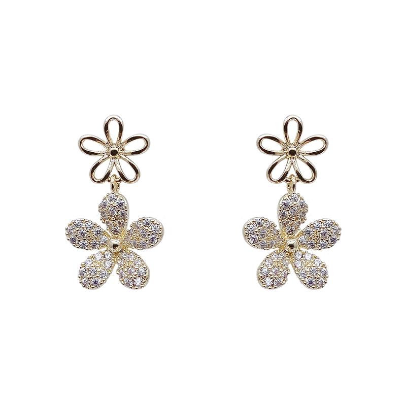 Korea   Design Fashion Jewelry 14K Gold Plated Exquisite AAA Zircon Hollow Flower Earring Elegant Women's Wedding Accessories