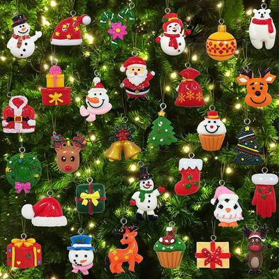 30 peças de enfeites de Natal - pequenos enfeites de resina para decoração de árvores de Natal