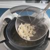 Convenient Dough Strainer Kit Kitchen Appliances Batter Dispenser Flour Sifter Food Processing Equipment Plastic Texture