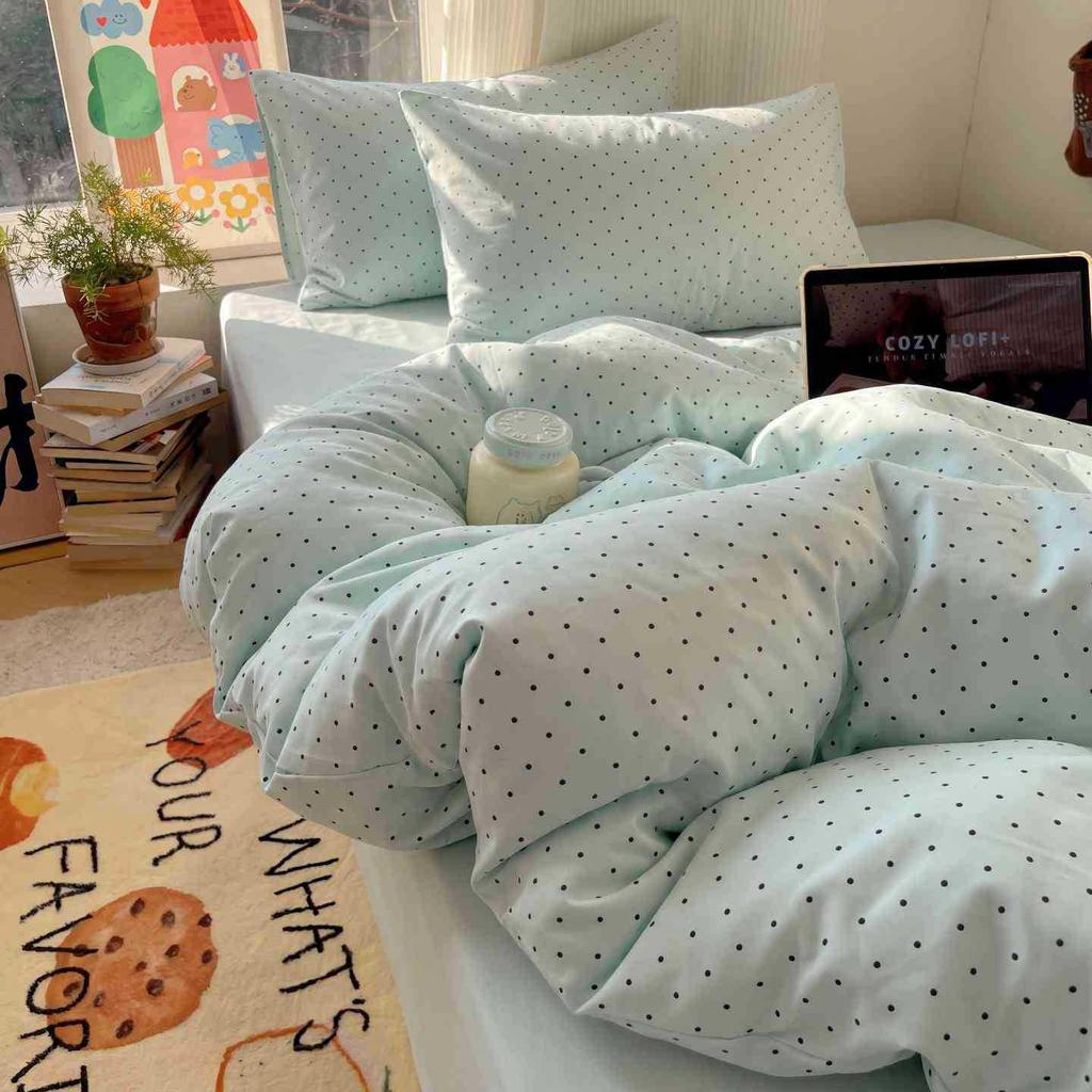 Korean Style Polka Dot Cotton Bedding Set - Student Dormitory A-Class, Skin-Friendly, 3-Piece