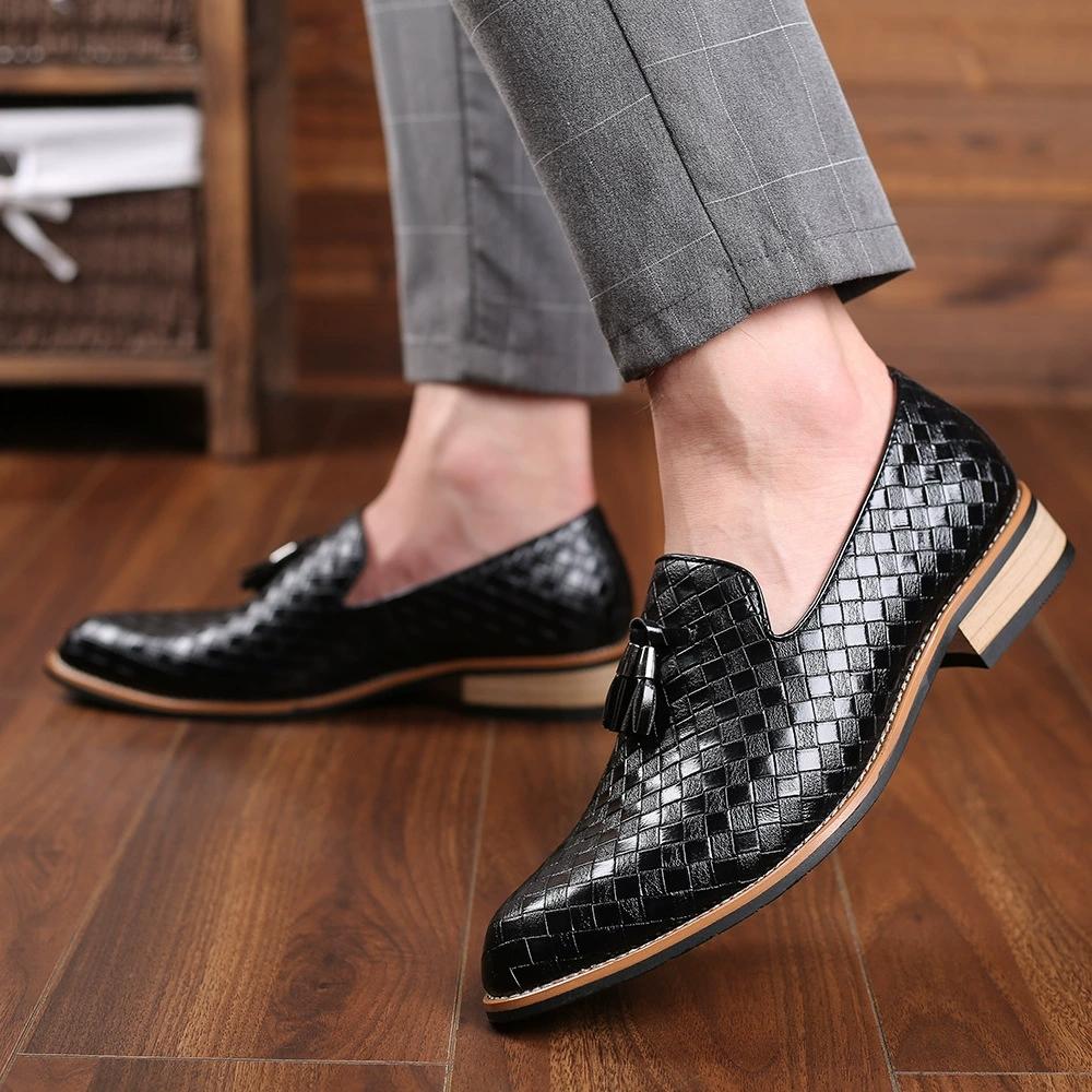 Britischer Stil Herren Plateau-Loafer mit geflochtenem Kunstleder-Muster Mode Quaste Business Casual Formelle Arbeitsschuhe