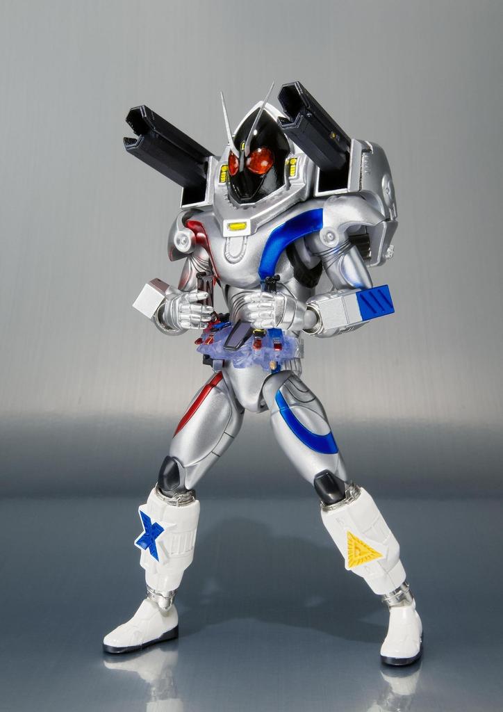 TAMASHII NATIONS Kamen Rider Fourze Magnet States S.H.Figuarts