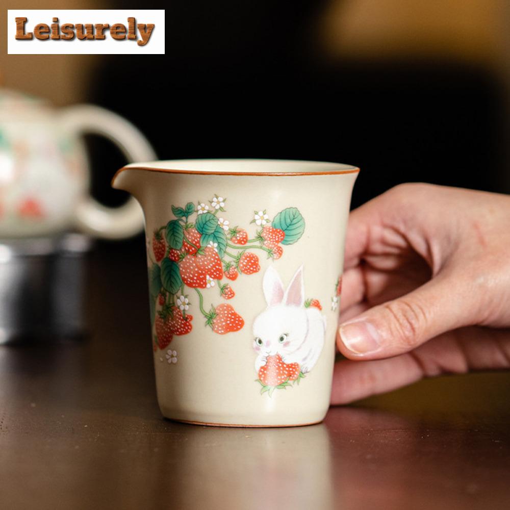 230ml Retro Cream Ru Kiln Ceramic Tea Pitcher Japanese Strawberry Rabbit Cha Hai Household Justice Cup Tea Ceremony Accessories