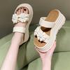 Internet celebrity double flower platform sandals women fashion heightening slippers 2025 new home wear versatile fairy style sandals