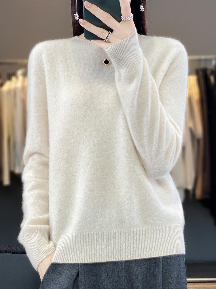 Women's Seamless Wool Cashmere Pullover Sweater - Round Neck, Loose Fit, Popular Seller for Spring, Autumn, & Winter.