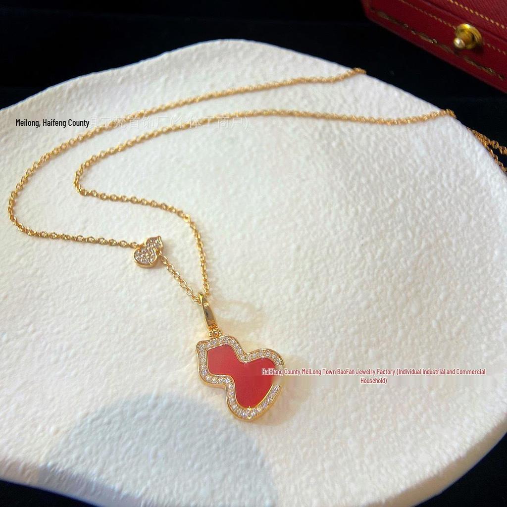 Gold Qilin Gourd Necklace with Red Chalcedony and 18k Rose Gold Clavicle Chain