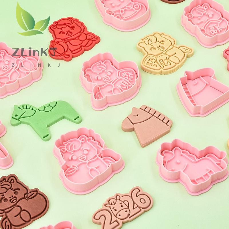 Year Of The Horse Cookie Cutters Chinese New Year 3D Cartoon Horse Shape Pressable Biscuit Mold Cookie Stamp Kitchen Baking Tool