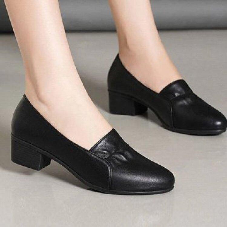 

Middleaged women s thick heeled work leather shoes Feamale comfortable soft bottom and Non-Slip sole Fashion Casual shoes 35