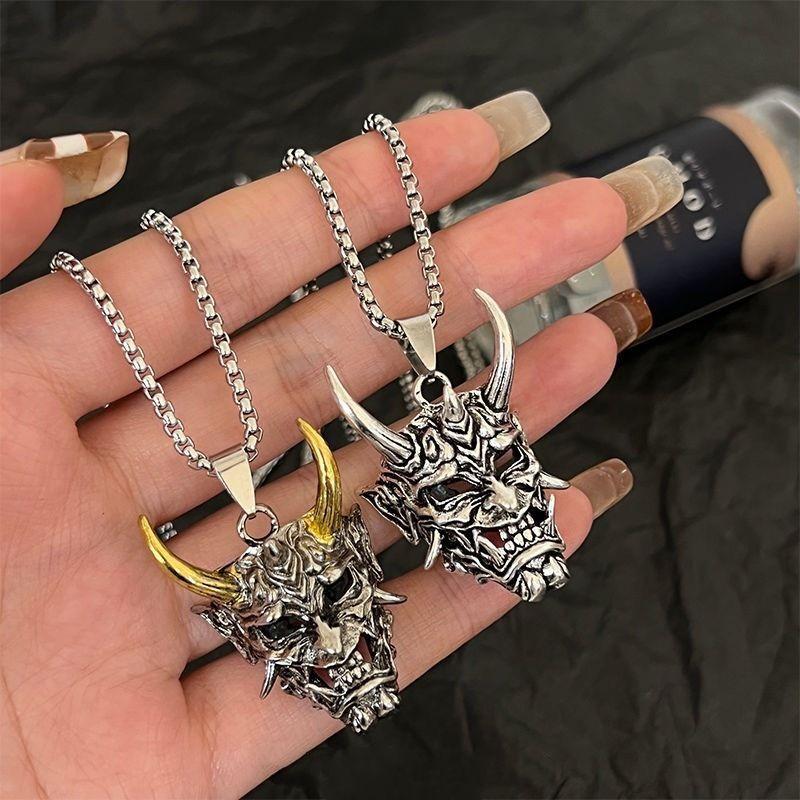 Nouveau Masque Rétro Prajna Ghost Accessoires de Bijoux Hip-Hop Pendentif Collier