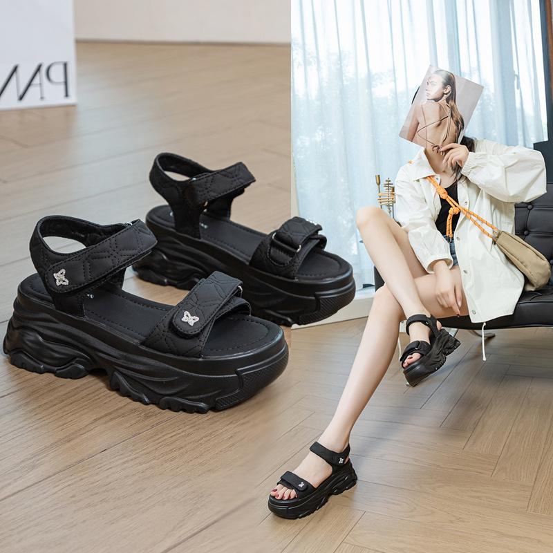 Sandals Women's Senior Sense of Outer Wear 2025 Summer New Slope Heel Platform Sandals Women's Heightening Open-toed Small Fragrant Sandals