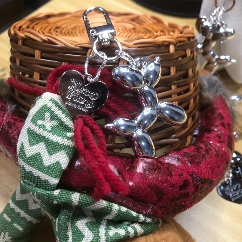 Couple Matching Keychains for Car Keys - Stainless Steel Plated Dog Paw Hanging Ornaments, Creative Puppy Love Keychain for Purse/Backpack