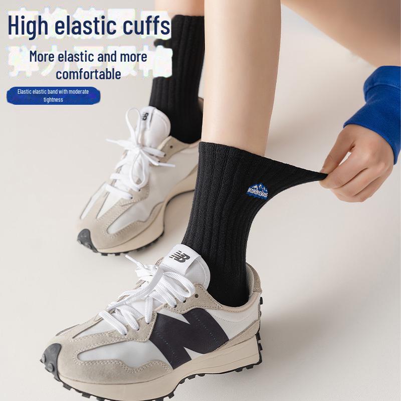 

Модные женские носки средней длины из белого хлопка с вышивкой - черный спортивный весенне-осенний дизайн унисекс с впитывающими пот свойствами Pure Cotton/Embroidered чёрный