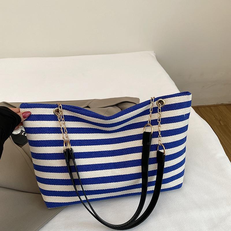 New Striped Shoulder Tote Bag Fashion Versatile Knitted Bag Handbag Lazy Versatile Women's Bag