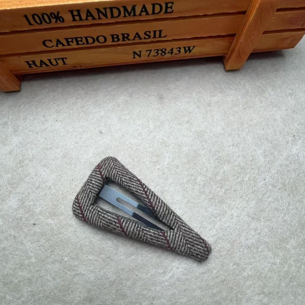 Elegant Coffee Plaid Hair Clip for Early Autumn – Korean Style BB Bangs Clip