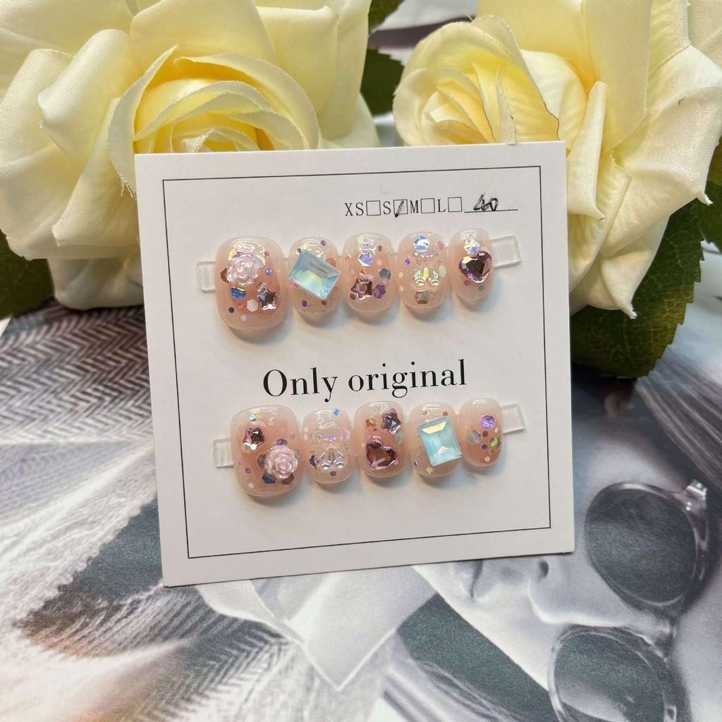 HANDMADE Square Round Artificial Nail Art Champagne Nude Cat'S Eye Pure Color Short Colorful Gentle Cream Rainbow Fake Nails Reusable