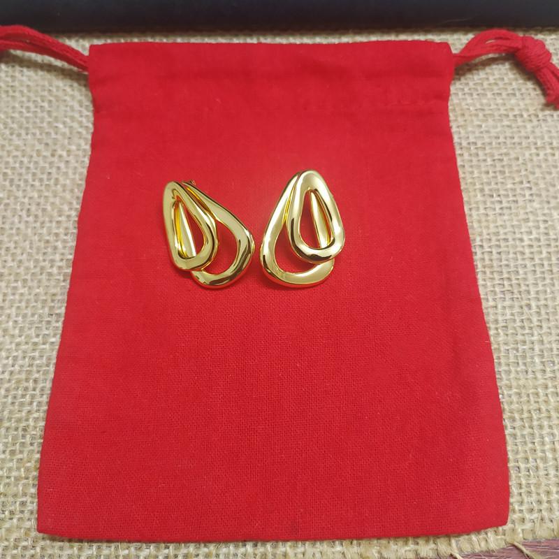 

stacked rings, earrings, silver-plated e-commerce jewelry ins Christmas gifts are sent on behalf of others.