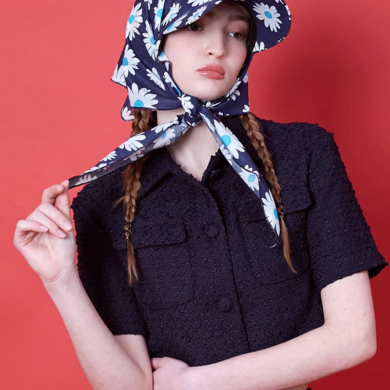 

SLEEPYSLIP ЦВЕТОЧНАЯ БАНДАНА ТЕМНО-СИНИЙ ШЛЯПА free