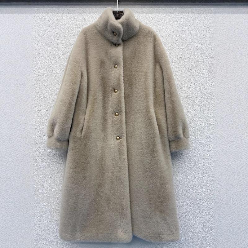 Haining Fur Fur Integrated Coat Women's Autumn and Winter New Fashion White with Extended Thickened Warm Top