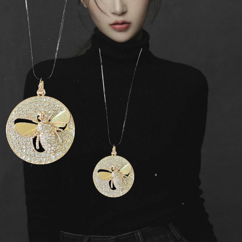 

Длинное жемчужное ожерелье женское корейская версия модная хрустальная кисточка подвесная цепочка осень/зима универсальная подвеска