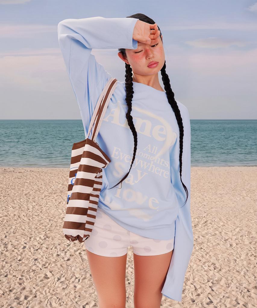 AMES-WORLDWIDE Big Typo Longsleeve Tee Sky Blue