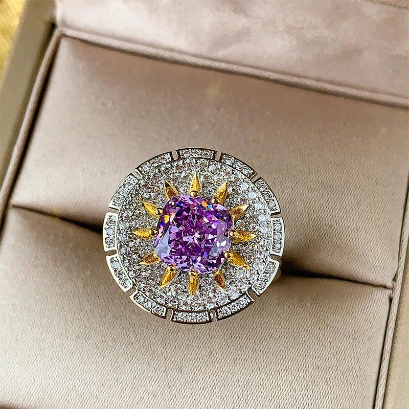 

Элегантные ретро квадратные изумрудные серьги-гвоздики с кольцом-открытием из красного корунда с розовыми бриллиантами Roland для женщин