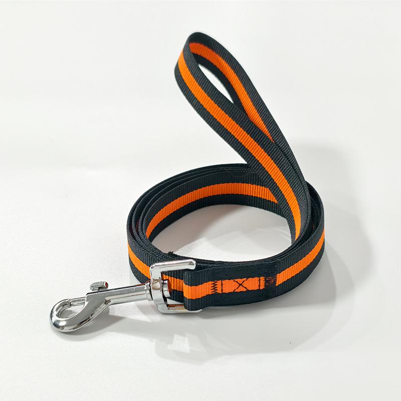 Pet polyester leash network yarn dog leash Golden Retriever Labrador medium and large dog out walking dog leash