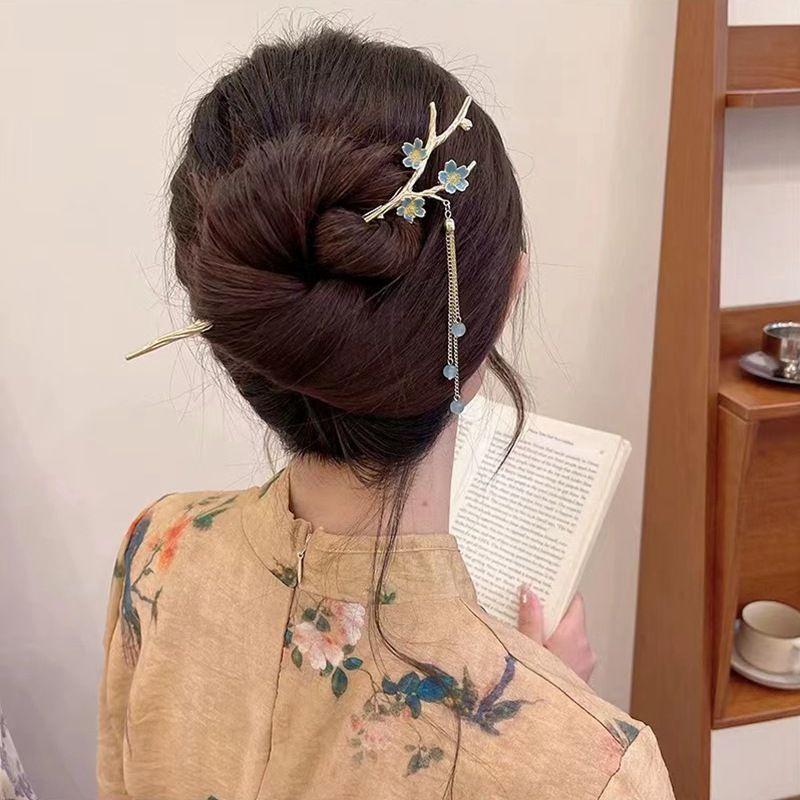 Four Seasons Chinese Tassel Hairpin: Ancient Style Hanfu with Fresh Pearl and Jiangnan Classical Cheongsam Hair Accessory
