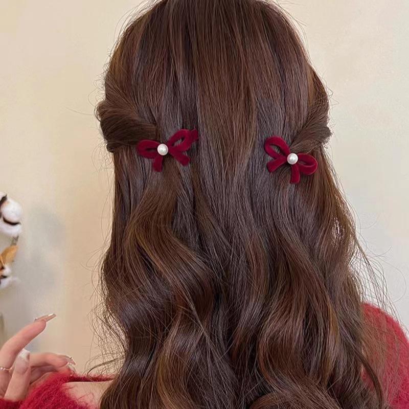 Velvet Red Bow Hair Clip: Women’s Autumn/Winter Duckbill for Bangs & Forehead
