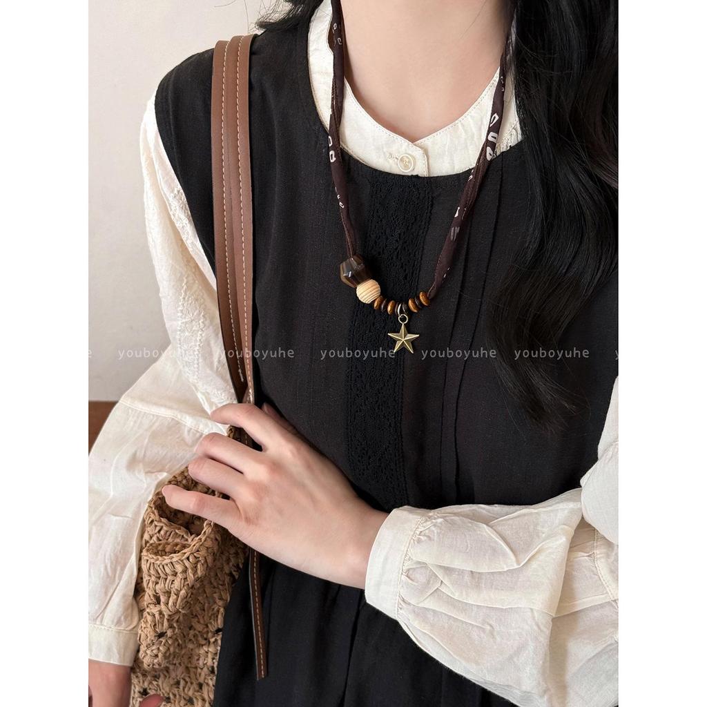 Früher Herbst Retro Merlotbrauner Seidenschal Halskette: Damen Zwei-Wege Pulloverkette Accessoire