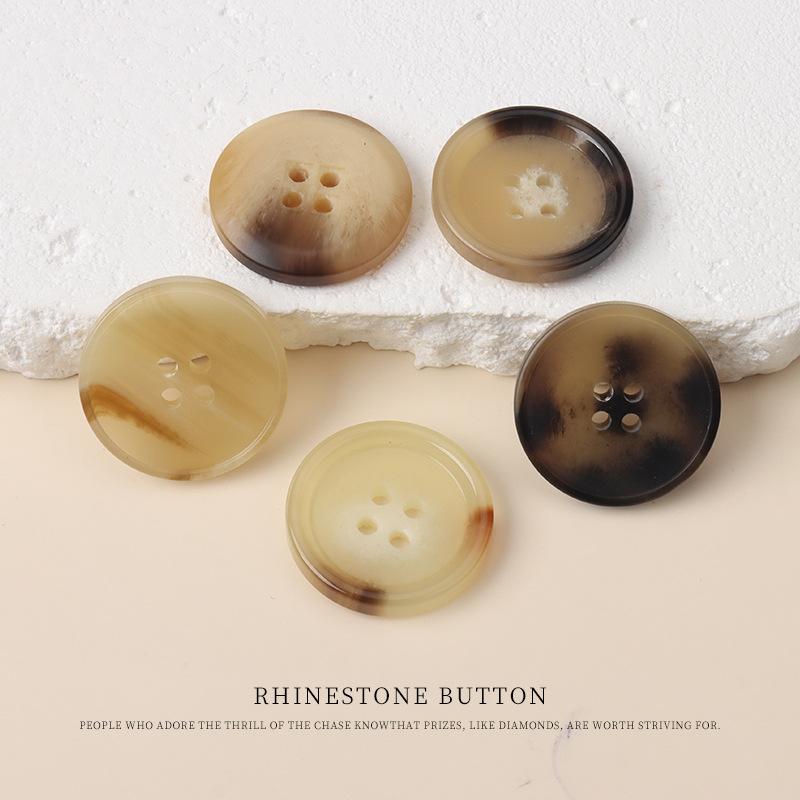 5 Stück Harz Imitation Hornmuster Knöpfe Blazer Kleidung Vierlochknöpfe Mantel Trenchcoat Pullover Knöpfe