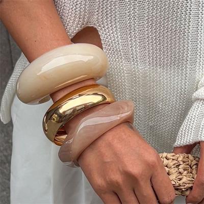 Bracciale con Design Geometrici in Colore Elegante Accessorio per Donne alla Moda che Cercano Stili di Moda Unici e Confortevoli