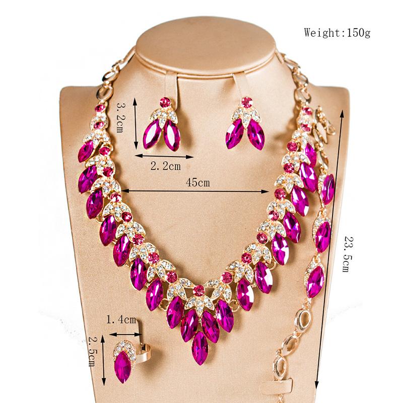 Edelstenskjede Øredobber Firedelt Kjole Bankett Temperament Dame Overdrevne Smykker