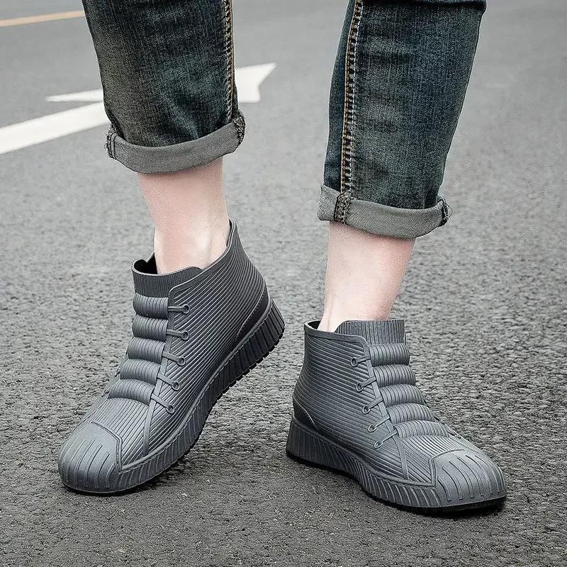 Pvc Herrenschuhe Verschleißfest Wasserdicht und Rutschfest Herren Regenstiefel Regentag Ohne Schnürung Galoschen für Stadt Weite Zehen Neu