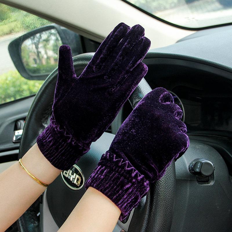 Women's Gold Velvet Etiquette Gloves - Knitted Warm Five-Finger Design for Autumn and Winter