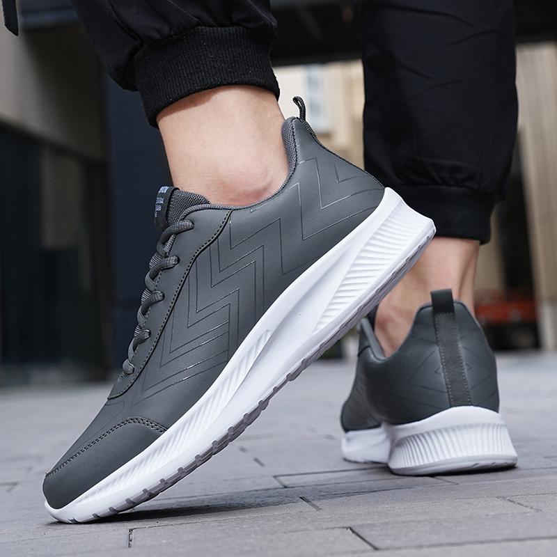 Men's shoes lace-up casual shoes New student sports shoes non-slip waterproof leather top wear-resistant running shoes