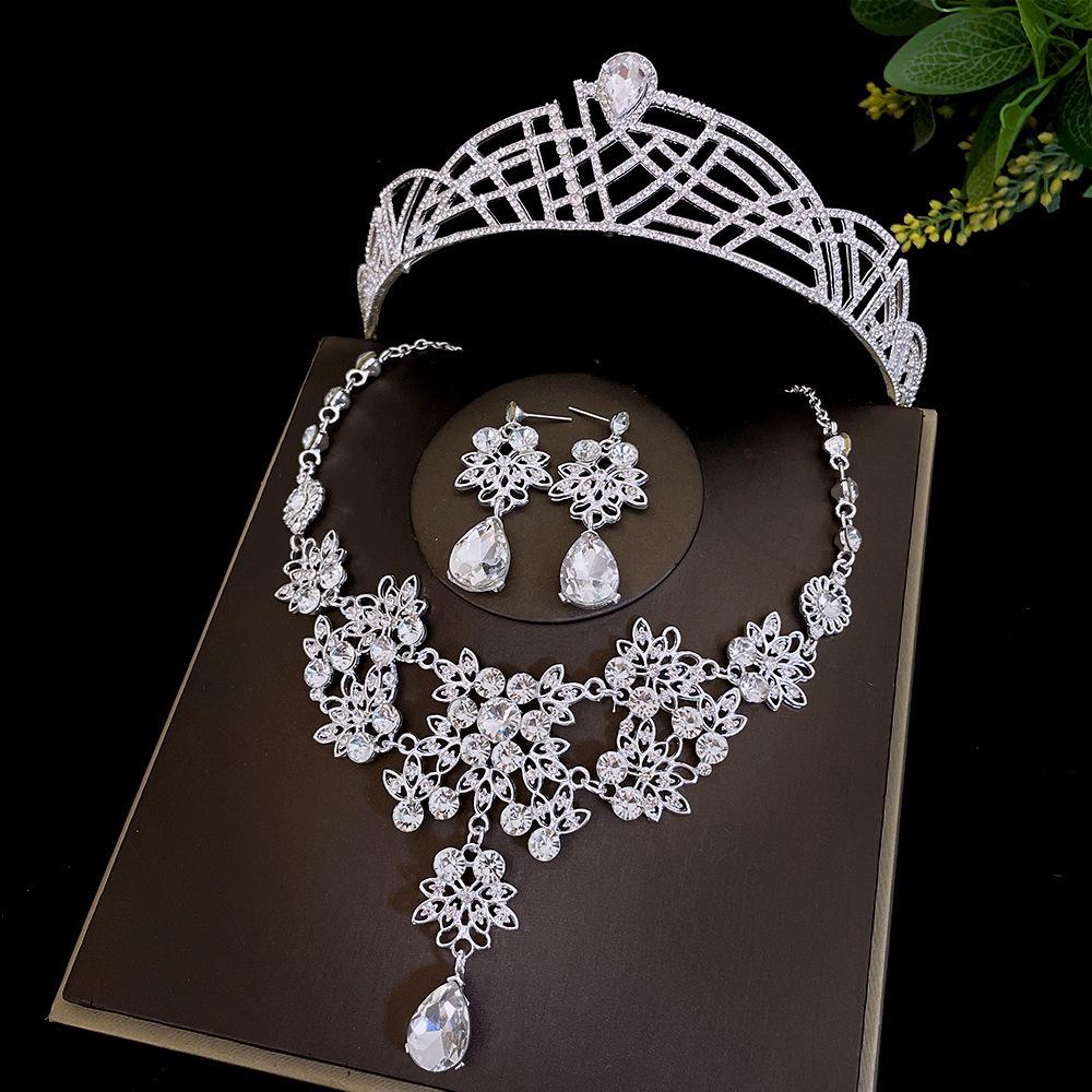 Silver Bride's Crown Three Piece Set Wedding Crown Headwear Necklace Earrings Korean Style Super Fairy Wedding Dress Matching