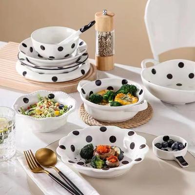 Kreatywny Czarny Ceramiczny Talerz Obiadowy w Kropki Miska na Sałatkę Domowa Miska Śniadaniowa Naczynie do Gotowania Hotelowe Talerz Porcelanowy Przybory Kuchenne