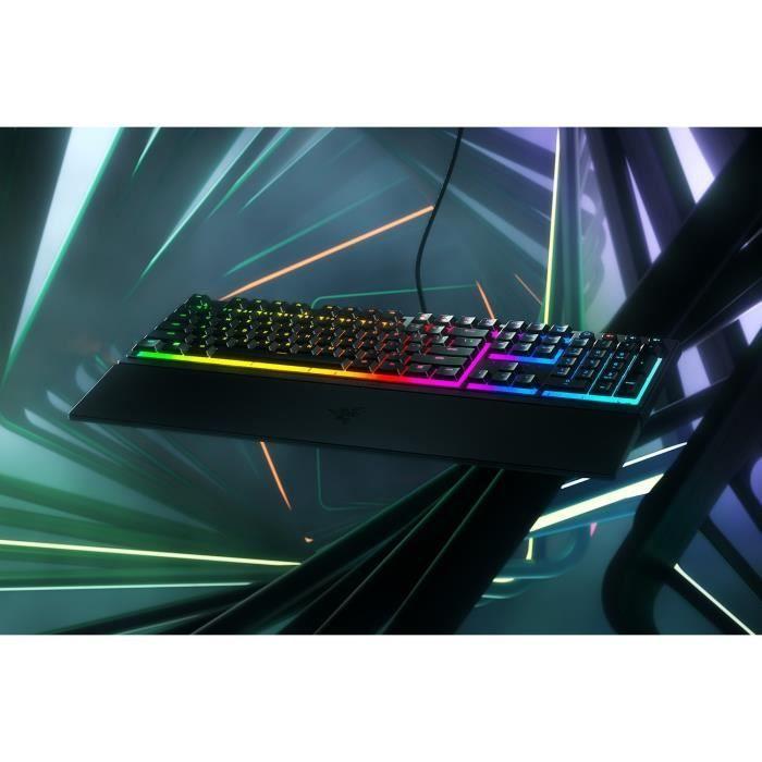Clavier - RAZER - Ornata V3 - USB - Mécha-membrane - Rétroéclairé RGB - Repose-poignets