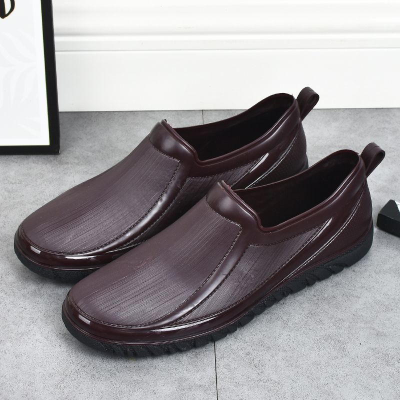 Waterproof, Anti Slip, Fashionable Low Top Rain Shoes for Men Fishing, Kitchen Construction Sites, and Rural Areas