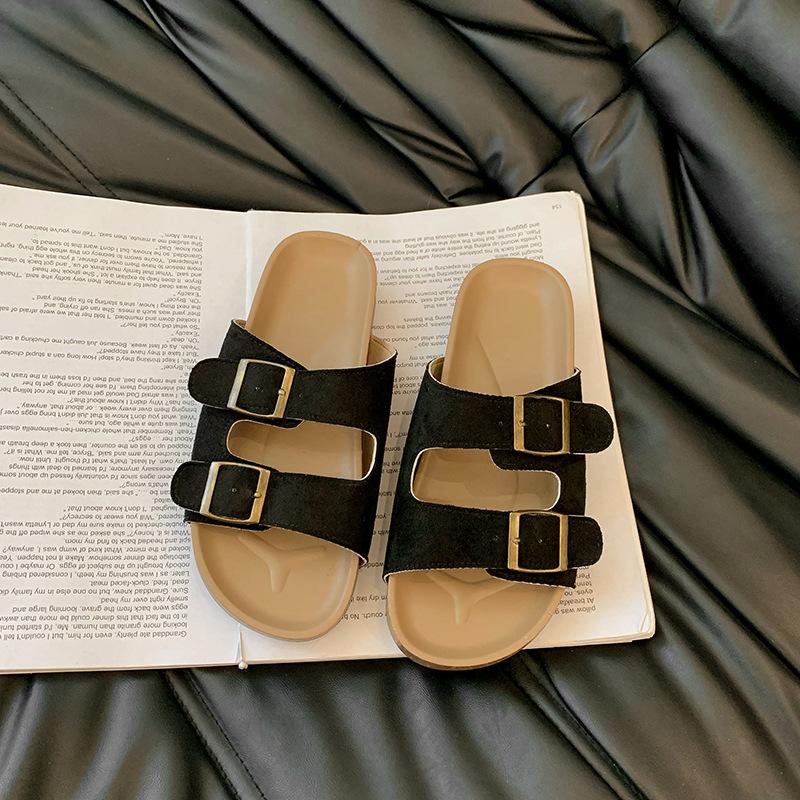 British style retro buckle slippers women's summer wear 2025 new Korean version of one-word drag beach shoes cool slippers