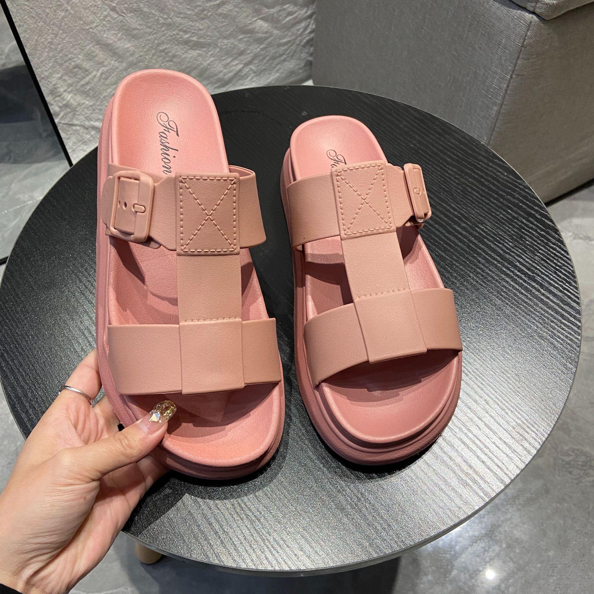 

Summer women s flat-bottomed slippers fashion Rome beach sandals students wear thick-soled I-shaped slippers manufacturers 39 рожевий