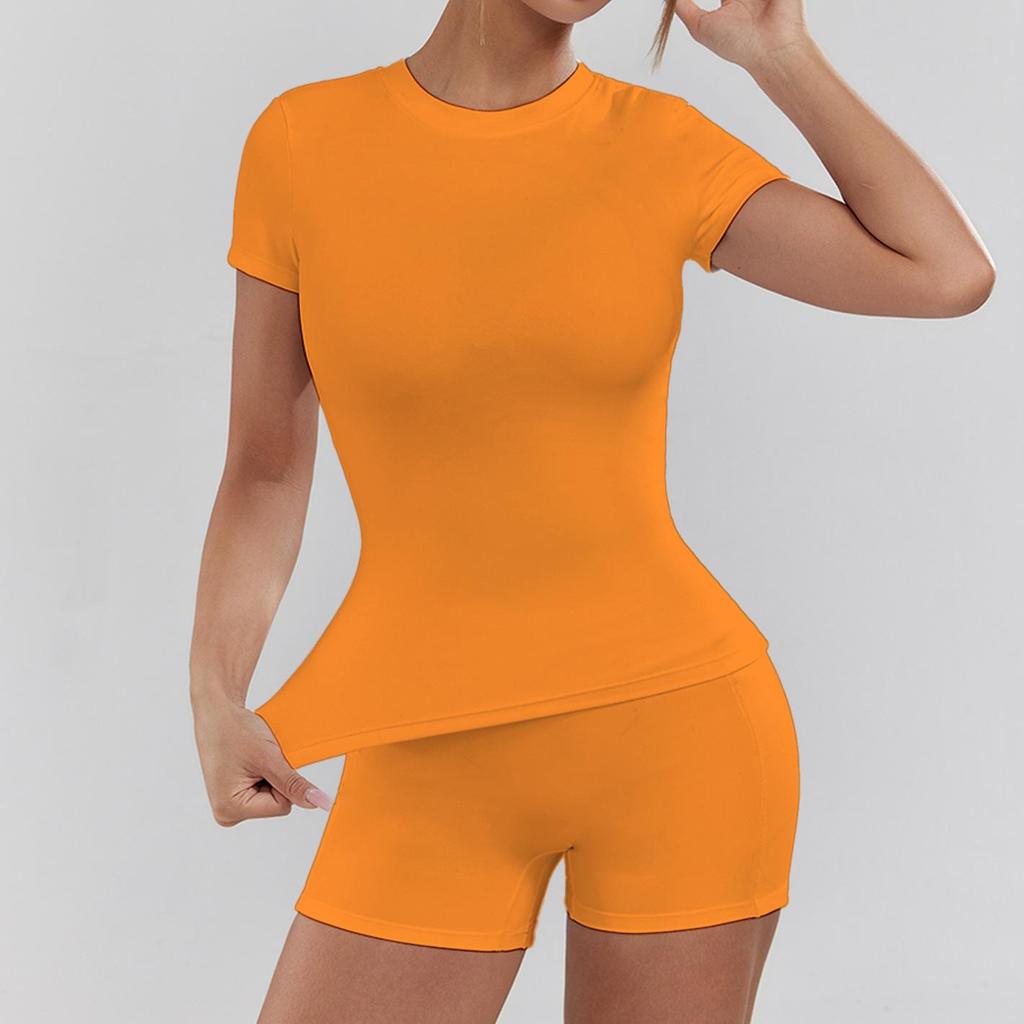 European & American Quick-Dry Nude Yoga Set: High-Elastic, Solid Color Two-Piece for Running & Fitness
