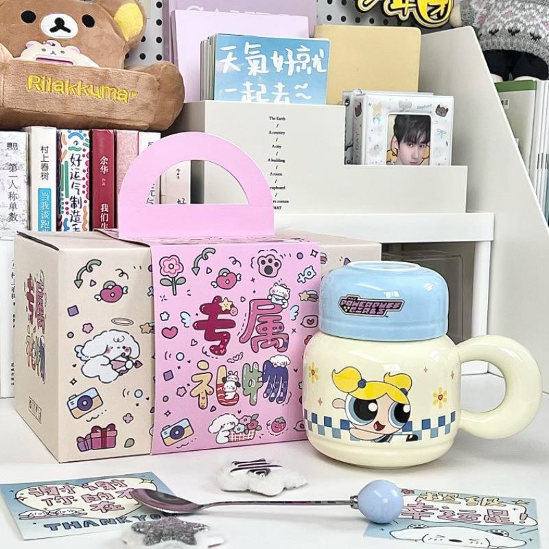 Ceramiczny kubek Powerpuff Girls z pokrywką na prezenty urodzinowe dla dziewczynek, praktyczne pamiątki, wysokiej jakości kubki do picia