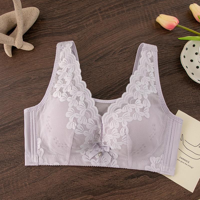 Large size bra gather and close the sub-breast hole cup, adjust the large size processing bra