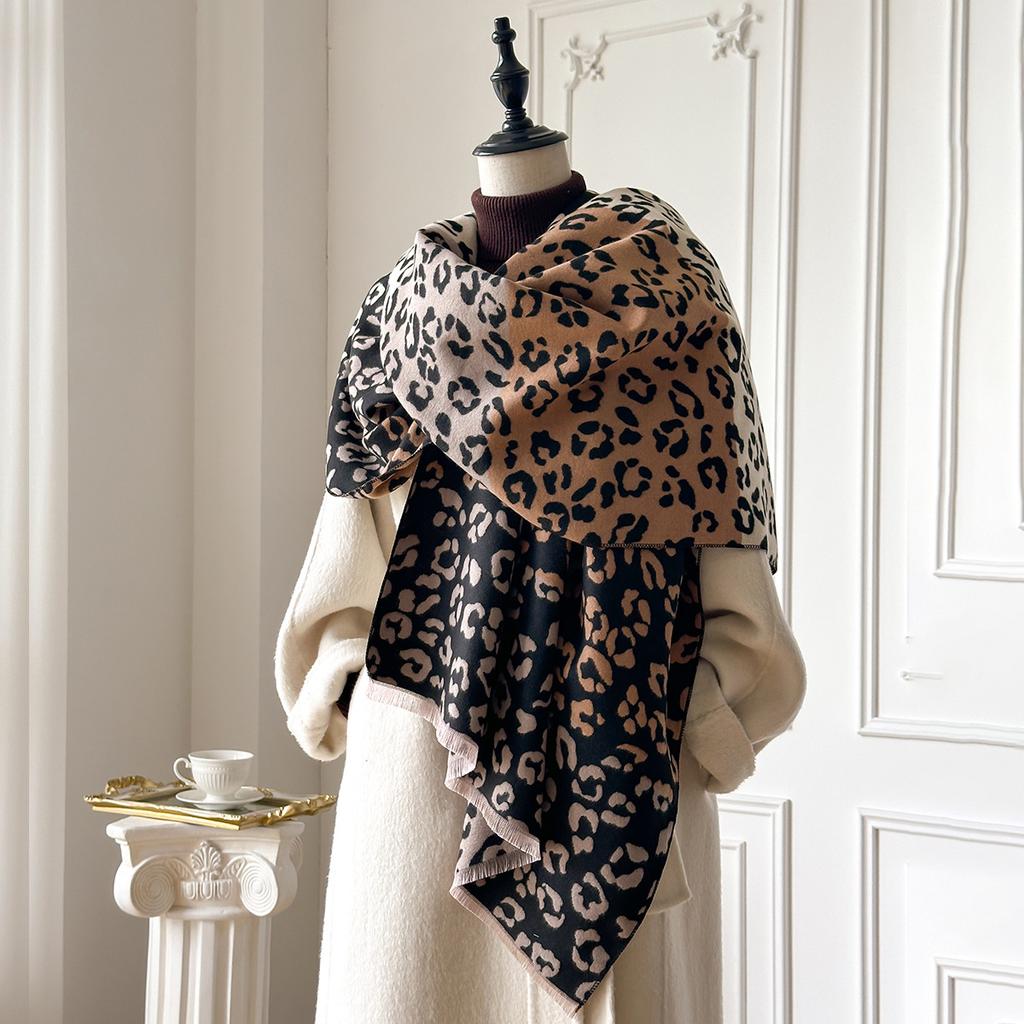 Leopard Print Design Versatile Color Matching Double-Sided Imitation Cashmere Scarf Dual-Purpose Warm Scarf Autumn And Winter Shawl Women