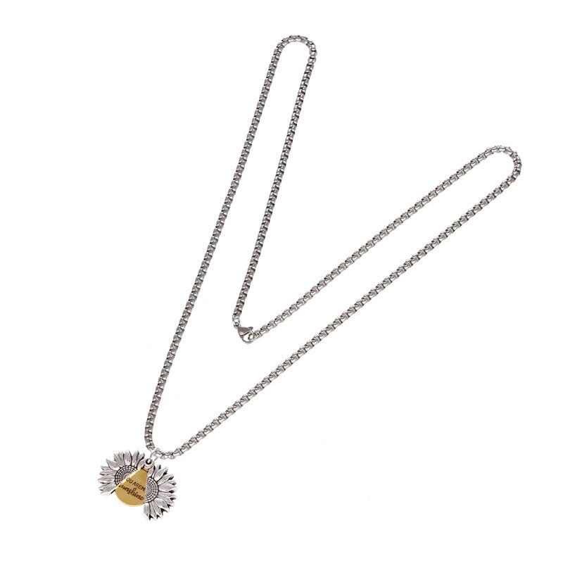 Small Daisy Necklace Men'S Tide Sunflower Cold Wind Hip Hop Chrysanthemum Long Two-Color Pendant