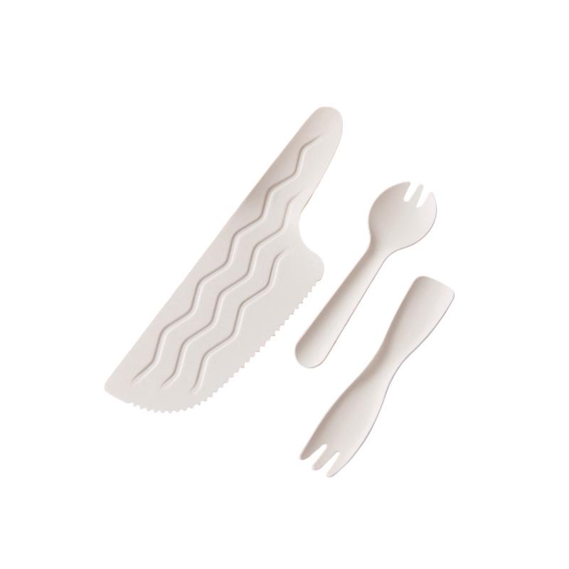 Eco-Friendly Disposable Cutlery Set: Fork, Knife, Cake Fork, Dessert Spoon, and Ice Cream Spoon.