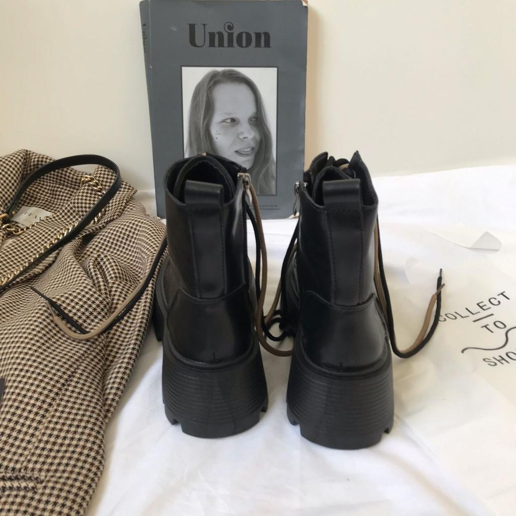 Thick-soled Martin Boots Women's Tide Ins Cool 2025 New Versatile Autumn and Winter Velvet British Style Muffin Height-increasing Short Boots