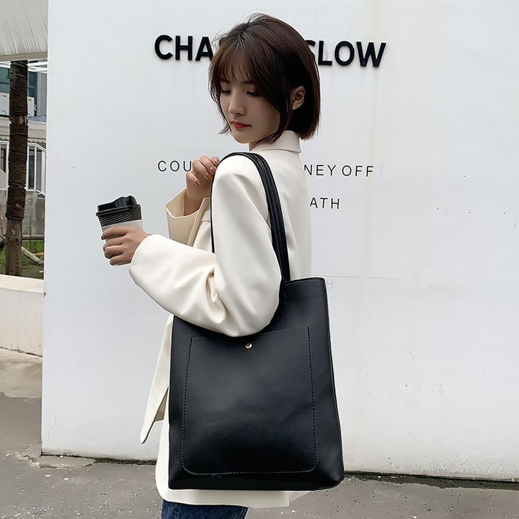 Lotte Lacca A4 Tote Bag, Vertical, Women's, Large, Simple, Cute, Slim, Solid PU Leather Tote Bag (Black)